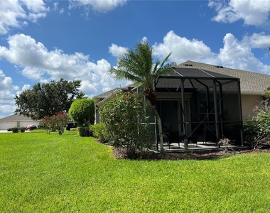3653 Lakewood Boulevard - Photo Thumbnail 6