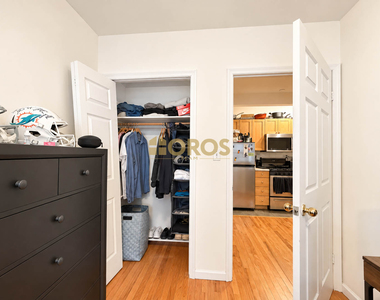 539 East 6th Street - Photo Thumbnail 7