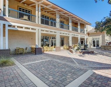 1075 N Water Street - Photo Thumbnail 98