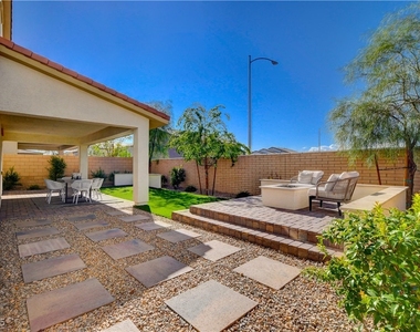1075 N Water Street - Photo Thumbnail 63