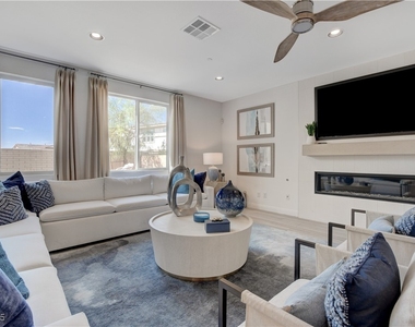 1075 N Water Street - Photo Thumbnail 8