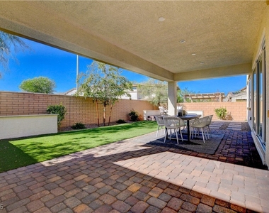 1075 N Water Street - Photo Thumbnail 57