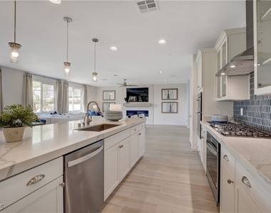 1075 N Water Street - Photo Thumbnail 17