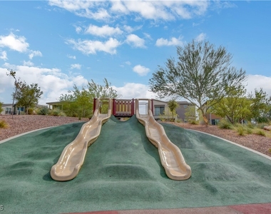1075 N Water Street - Photo Thumbnail 72