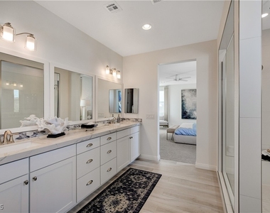1075 N Water Street - Photo Thumbnail 46