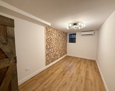 725 Knickerbocker Avenue - Photo Thumbnail 14