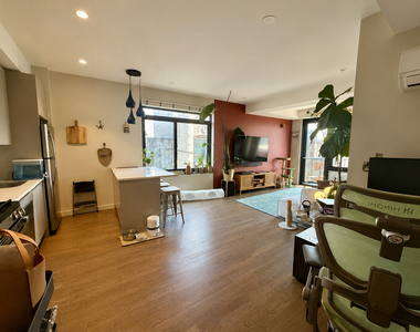 596 Bushwick Avenue - Photo Thumbnail 7