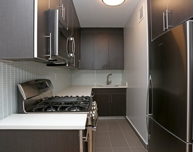 W 52nd street / 9th Ave  - Photo Thumbnail 1