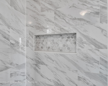43 Woodhaven Road - Photo Thumbnail 40