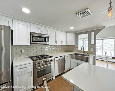 43 Woodhaven Road - Photo Thumbnail 10