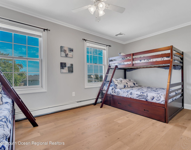 43 Woodhaven Road - Photo Thumbnail 31