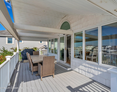 43 Woodhaven Road - Photo Thumbnail 45