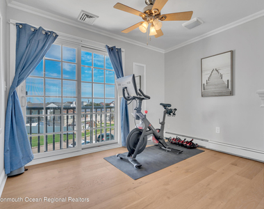 43 Woodhaven Road - Photo Thumbnail 41