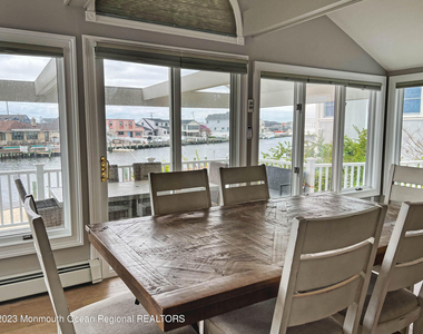 43 Woodhaven Road - Photo Thumbnail 21
