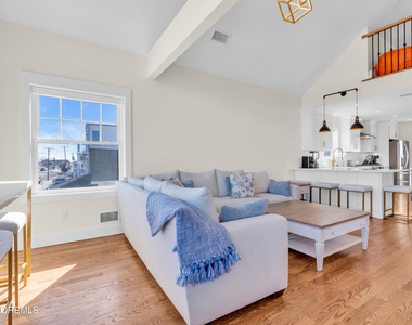 455 E Main Street - Photo Thumbnail 13
