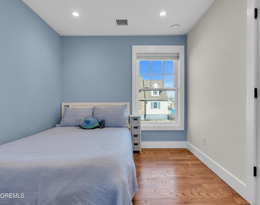 455 E Main Street - Photo Thumbnail 25