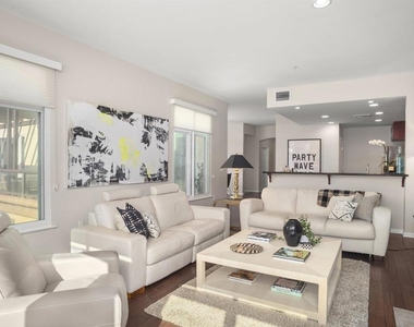 301 Mission Avenue - Photo Thumbnail 14