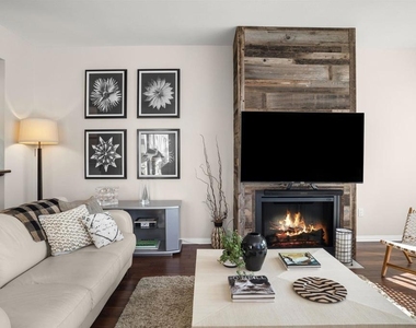 301 Mission Avenue - Photo Thumbnail 12