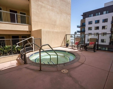 301 Mission Avenue - Photo Thumbnail 36