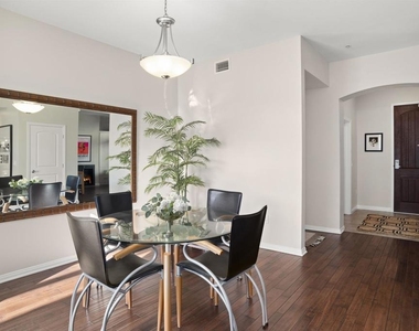 301 Mission Avenue - Photo Thumbnail 15