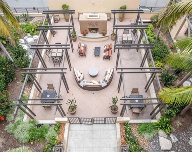 301 Mission Avenue - Photo Thumbnail 31