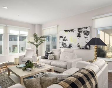 301 Mission Avenue - Photo Thumbnail 13