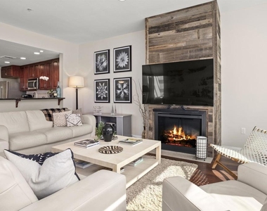 301 Mission Avenue - Photo Thumbnail 10