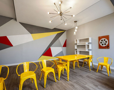 729 S Union Avenue - Photo Thumbnail 36