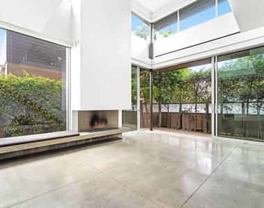 524 Rialto Avenue - Photo Thumbnail 5