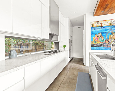 524 Rialto Avenue - Photo Thumbnail 11
