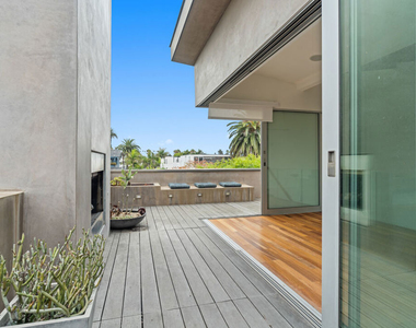 524 Rialto Avenue - Photo Thumbnail 29