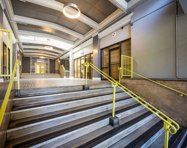 729 S Union Avenue - Photo Thumbnail 25