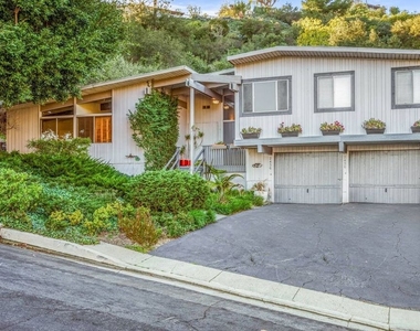 2436 Arbutus Drive - Photo Thumbnail 1