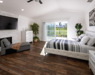 41215 Carlotta Drive - Photo Thumbnail 25