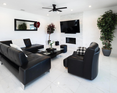 41215 Carlotta Drive - Photo Thumbnail 17