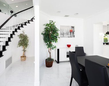 41215 Carlotta Drive - Photo Thumbnail 12