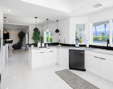 41215 Carlotta Drive - Photo Thumbnail 24