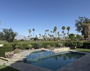 41215 Carlotta Drive - Photo Thumbnail 2