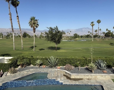 41215 Carlotta Drive - Photo Thumbnail 3