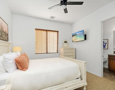 51200 Calle Paloma - Photo Thumbnail 16