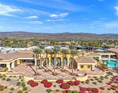 78322 Vinewood Drive - Photo Thumbnail 24