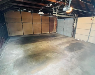19 Travers Street - Photo Thumbnail 11