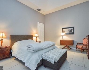 12815 Braddock Road - Photo Thumbnail 11