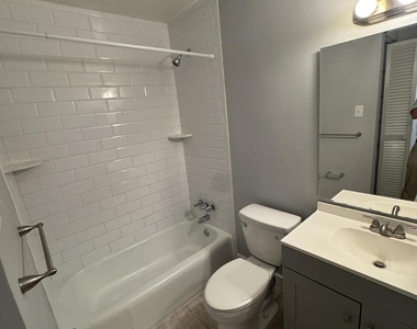2441 Spring Park Road - Photo Thumbnail 6