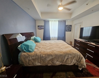 10720 Ravenna Way - Photo Thumbnail 20