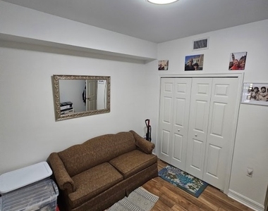 10720 Ravenna Way - Photo Thumbnail 26