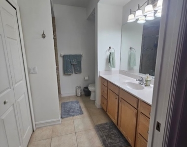 10720 Ravenna Way - Photo Thumbnail 22