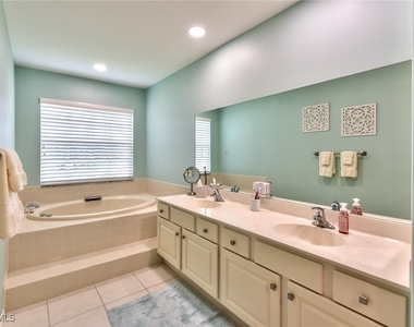 13270 Sherburne Circle - Photo Thumbnail 15