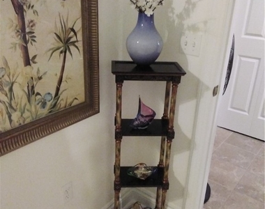5068 Annunciation Circle - Photo Thumbnail 7