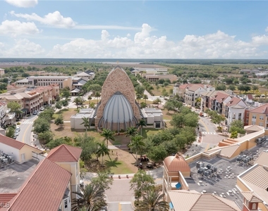 5068 Annunciation Circle - Photo Thumbnail 21